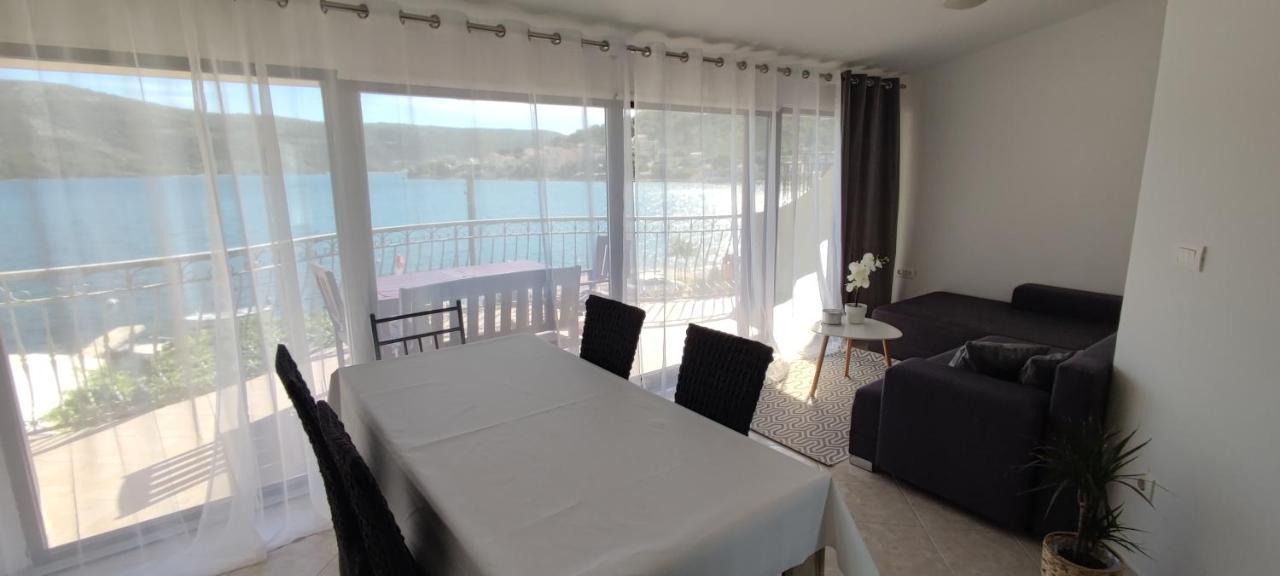 Apartman Mila Марина Экстерьер фото