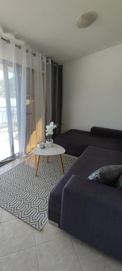 Apartman Mila Марина Экстерьер фото