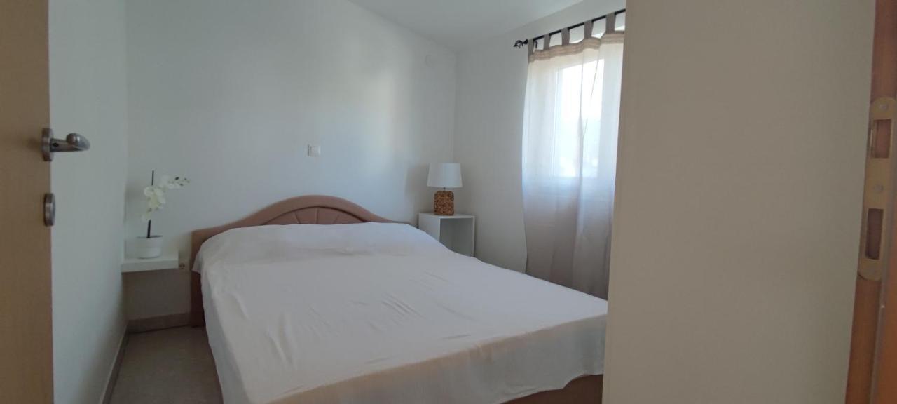 Apartman Mila Марина Экстерьер фото